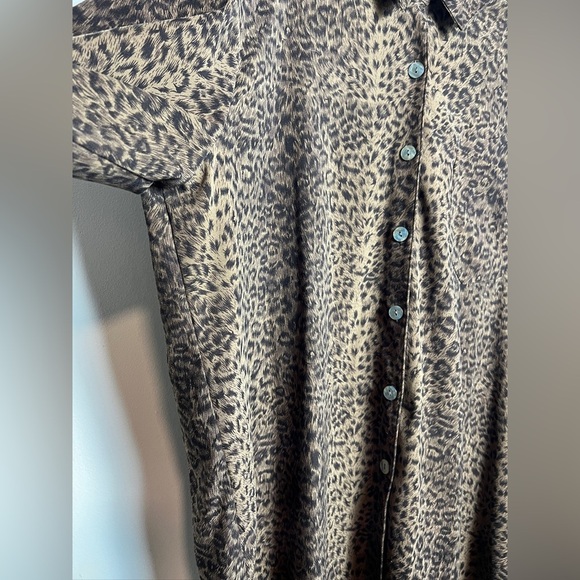 Vintage 90s Kathy Che leopard blouse button down tunic top - Picture 8 of 11